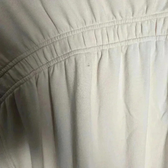 Athleta Womens L Balance Cinch Turtleneck Sweatshirt Chantilly Cream Comfy Layer - Picture 8 of 11